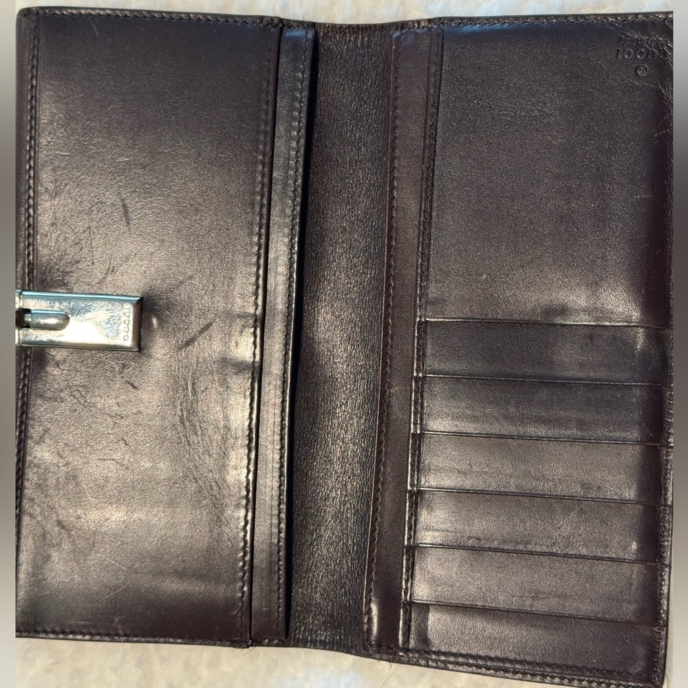 Gucci Brown Leather Wallet with Silver Hardware - Picture 12 of 12